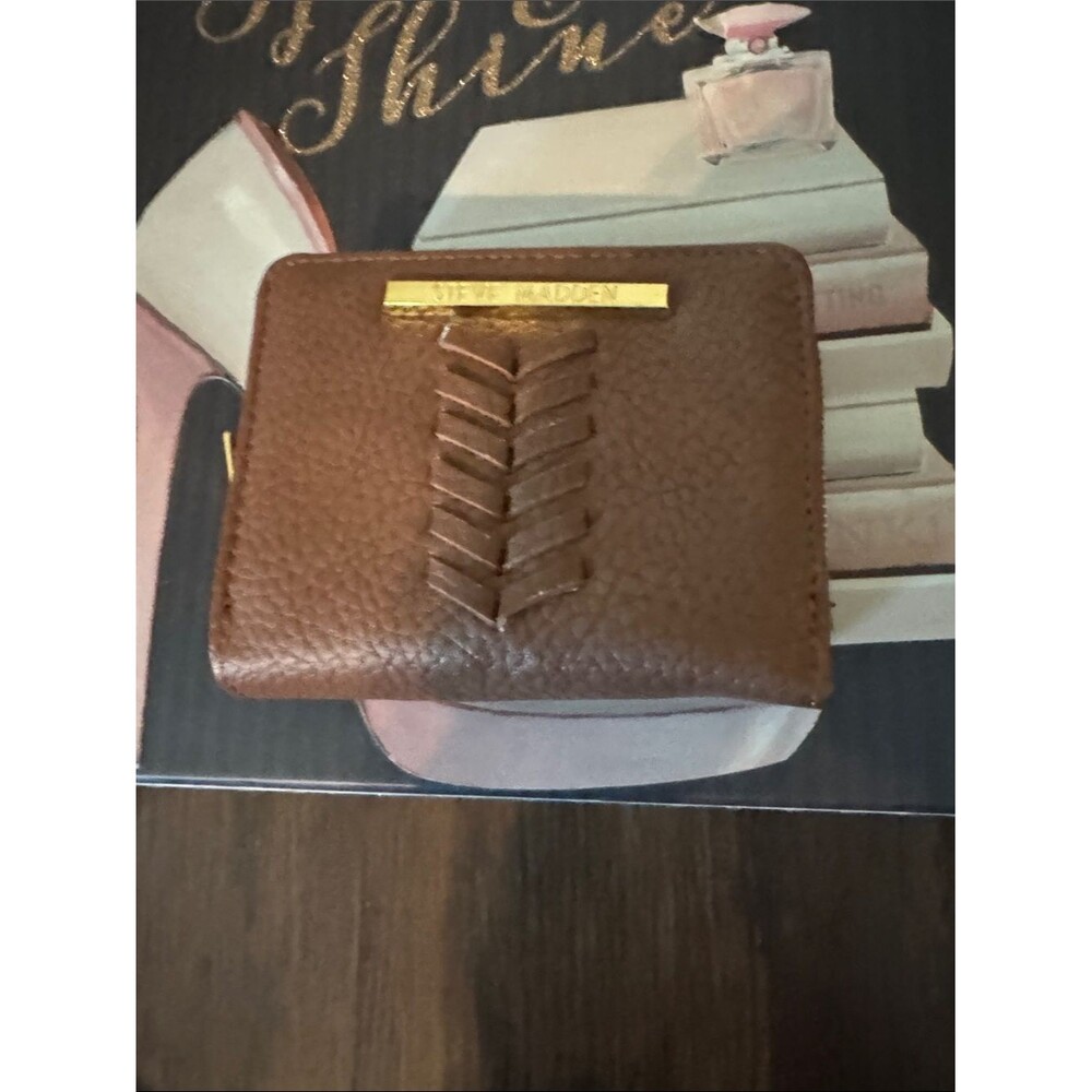 Steve Madden Brown Pebbled Leather Zip Wallet with Braided Accent